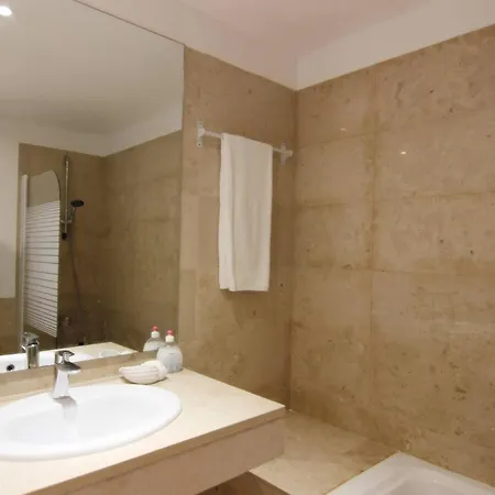 Residences Golf Club Apartment *